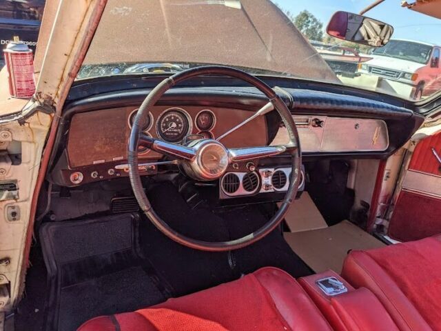 1962 Studebaker Grand Turismo - photo 13