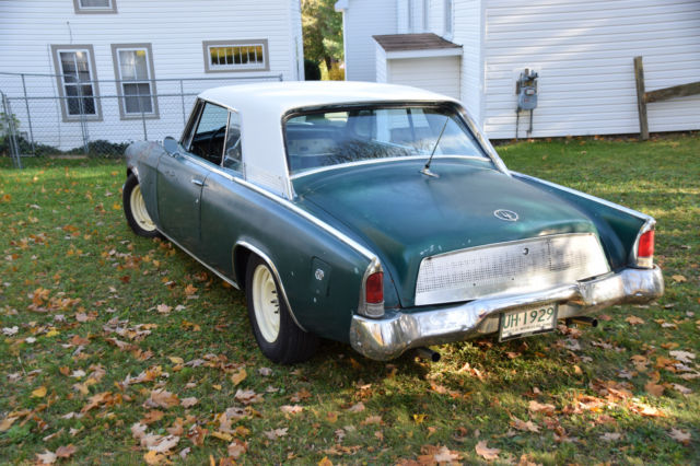 1962 Studebaker GT Hawk