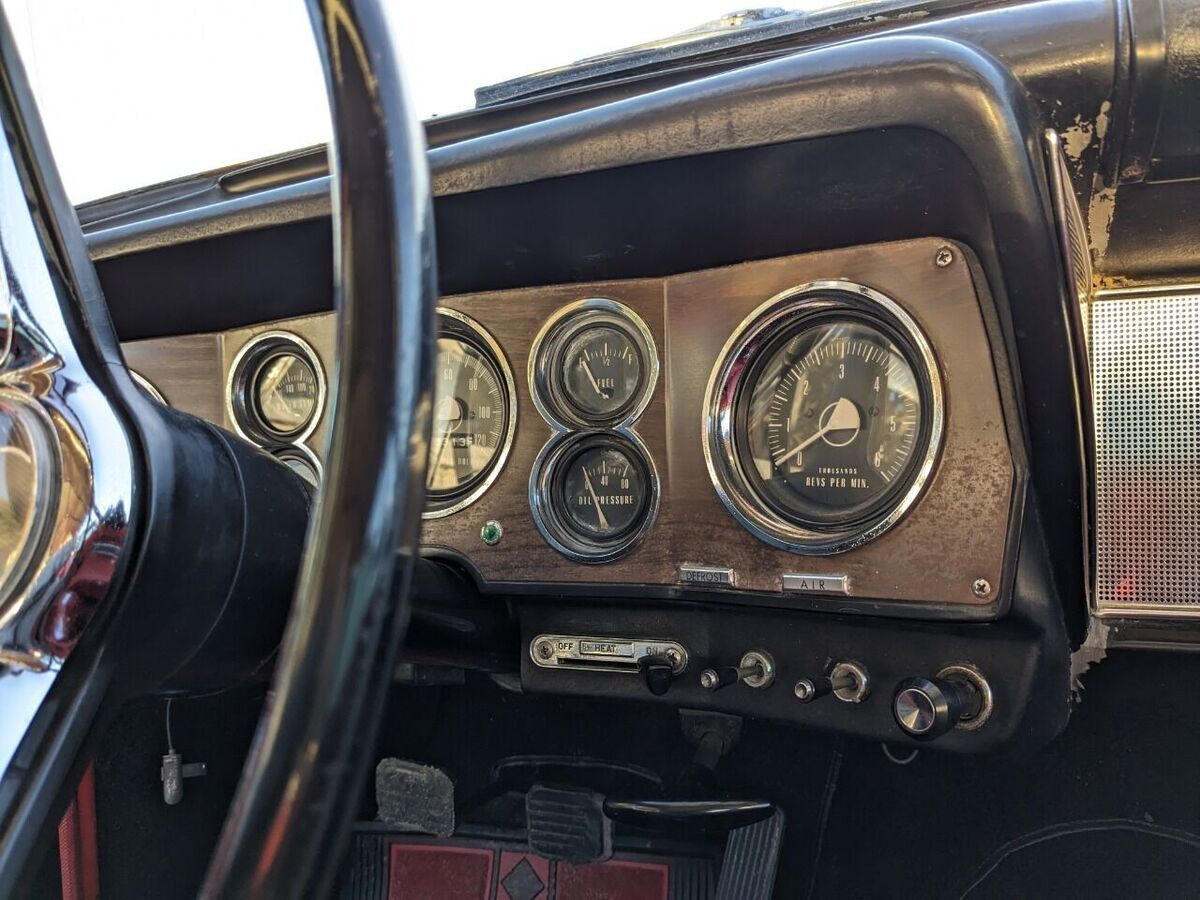 1962 Studebaker Hawk Grand Turismo - photo 11