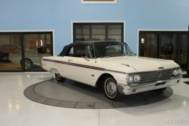 1962 Ford Galaxie Sunliner 500 - photo 6
