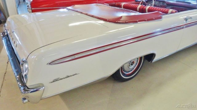 1962 Ford Galaxie Sunliner Convertible - photo 12