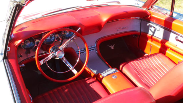 1962 Ford Thunderbird - photo 6