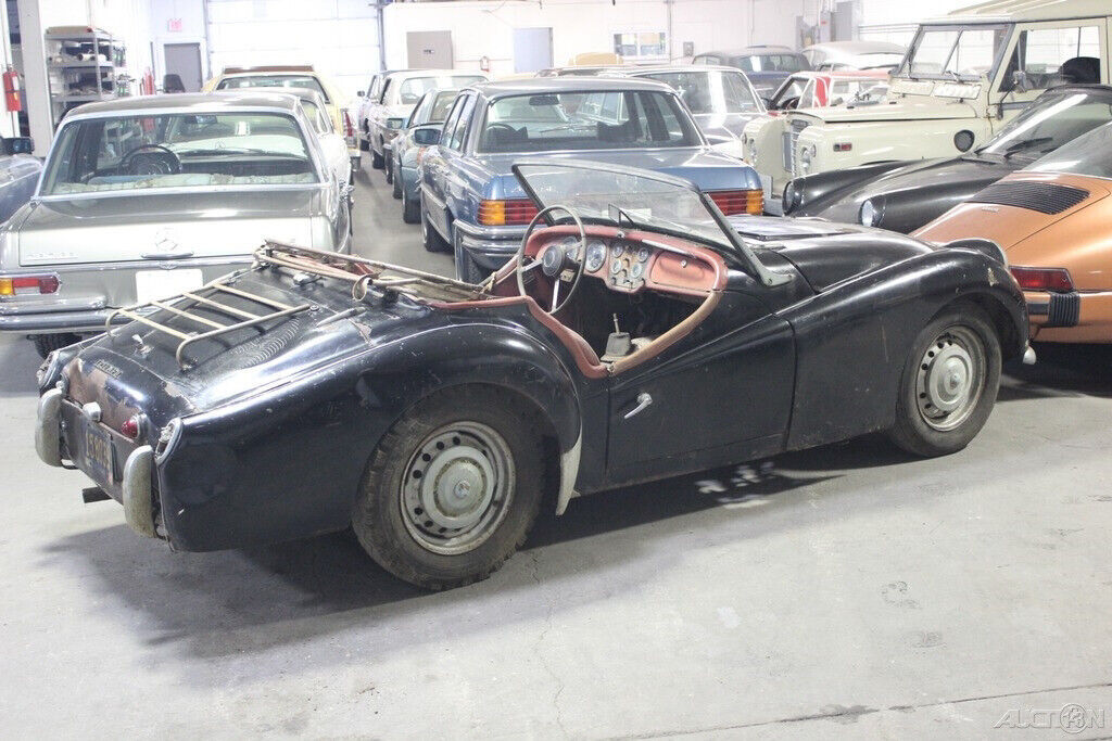 1962 Triumph TR3 One Owner Car - photo 10