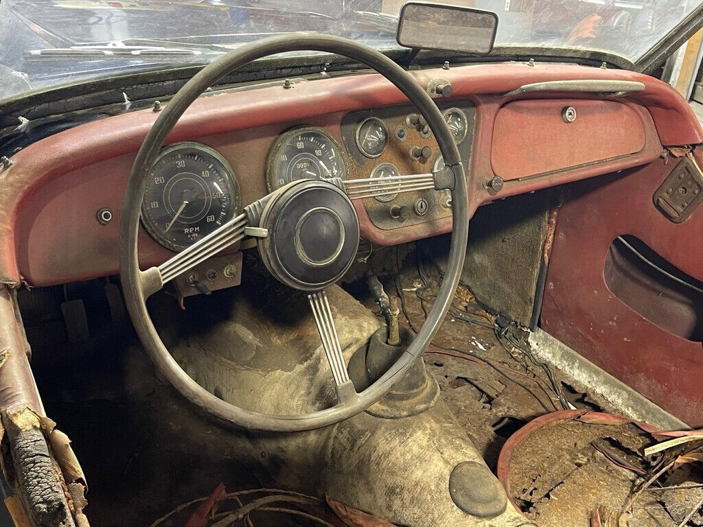 1962 Triumph TR3 One Owner Car - photo 12