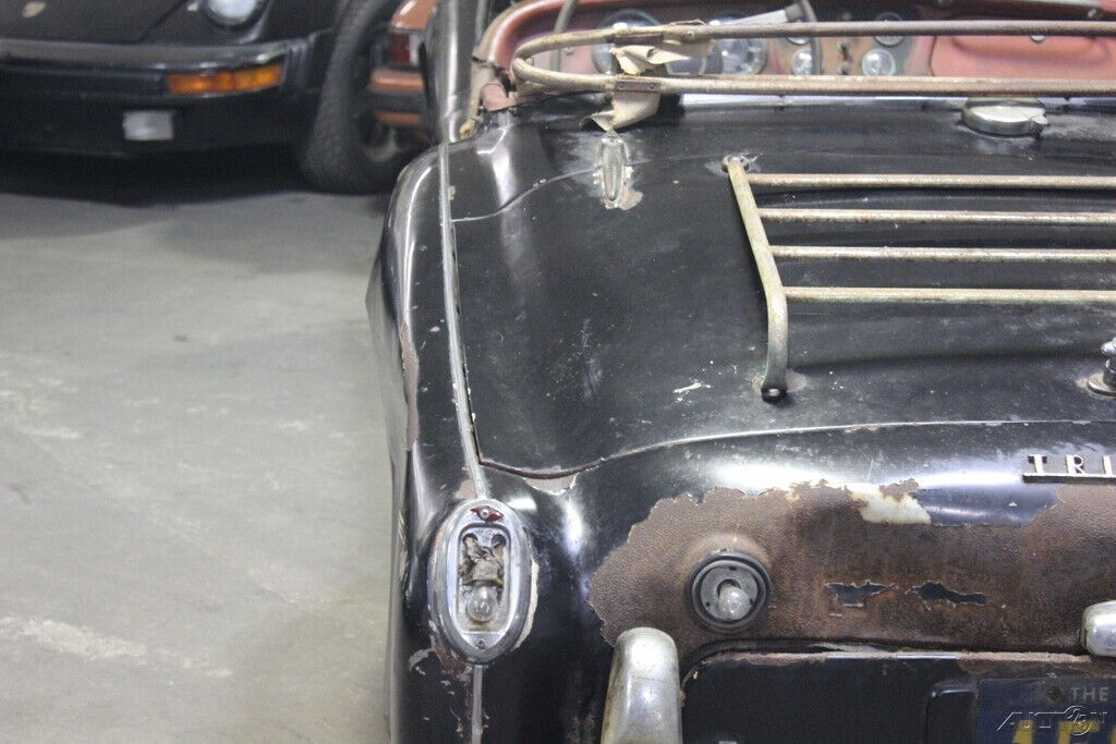 1962 Triumph TR3 One Owner Car - photo 8