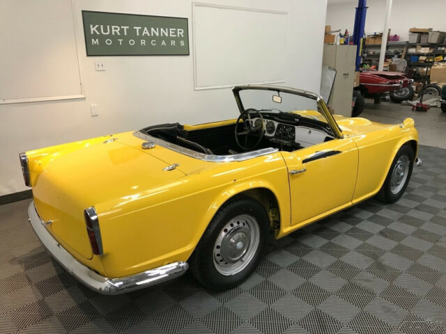 1962 Triumph TR-4 1962 TRIUMPH TR-4 ROADSTER. ORIGINALLY BLACK/BLACK ! 75,825 MI - photo 4