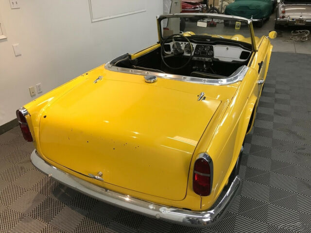 1962 Triumph TR-4 1962 TRIUMPH TR-4 ROADSTER. ORIGINALLY BLACK/BLACK ! 75,825 MI - photo 5