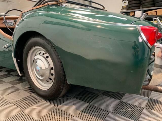 1962 Triumph TR3 1962 TRIUMPH TR3A. 4-SPEED, UPGRADED 2.2 LITERS - photo 10
