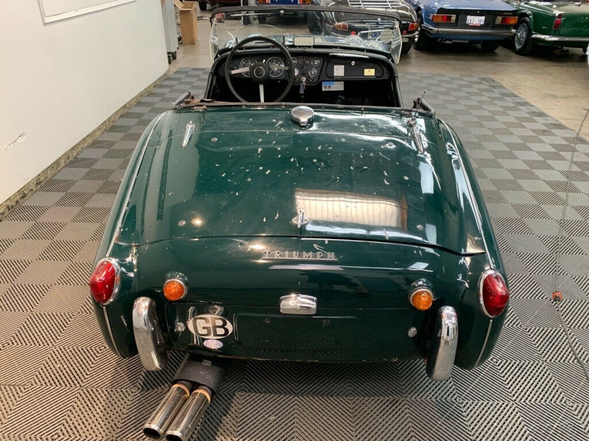 1962 Triumph TR3 1962 TRIUMPH TR3A. BRITISH RACING GREEN. - photo 10