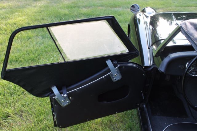 1962 Triumph TR3 - photo 8
