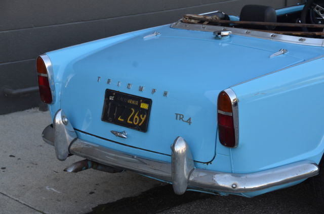 1962 Triumph TR4 - photo 9