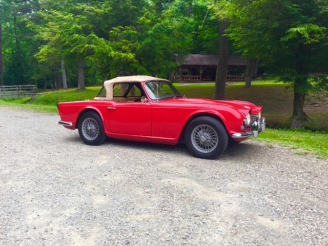1962 Triumph Tr4. Surry Top Convertable 1962 Triumph TR4 Surry Top Convertable