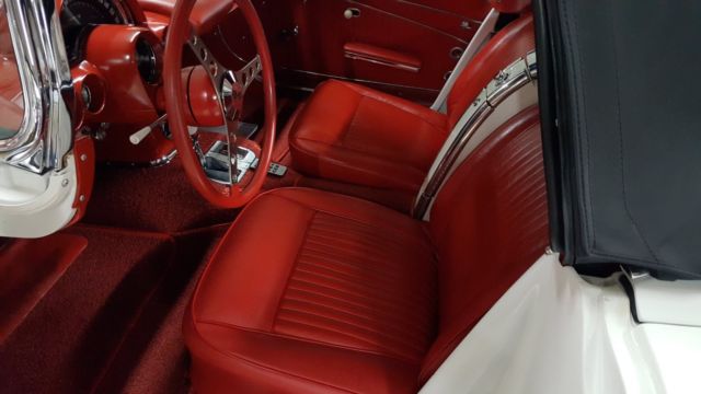1962 Chevrolet Corvette ROADSTER - photo 9