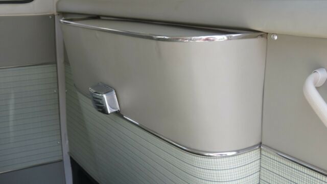 1962 Volkswagen Bus/Vanagon - photo 11