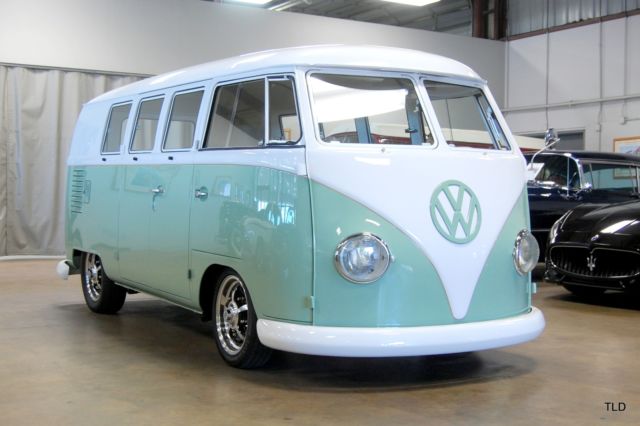 1962 Volkswagen Microbus Safari - photo 2