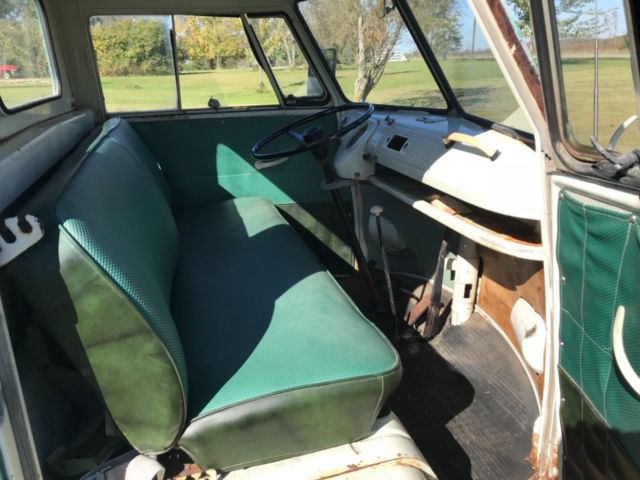 1962 Volkswagen Bus/Vanagon - photo 2