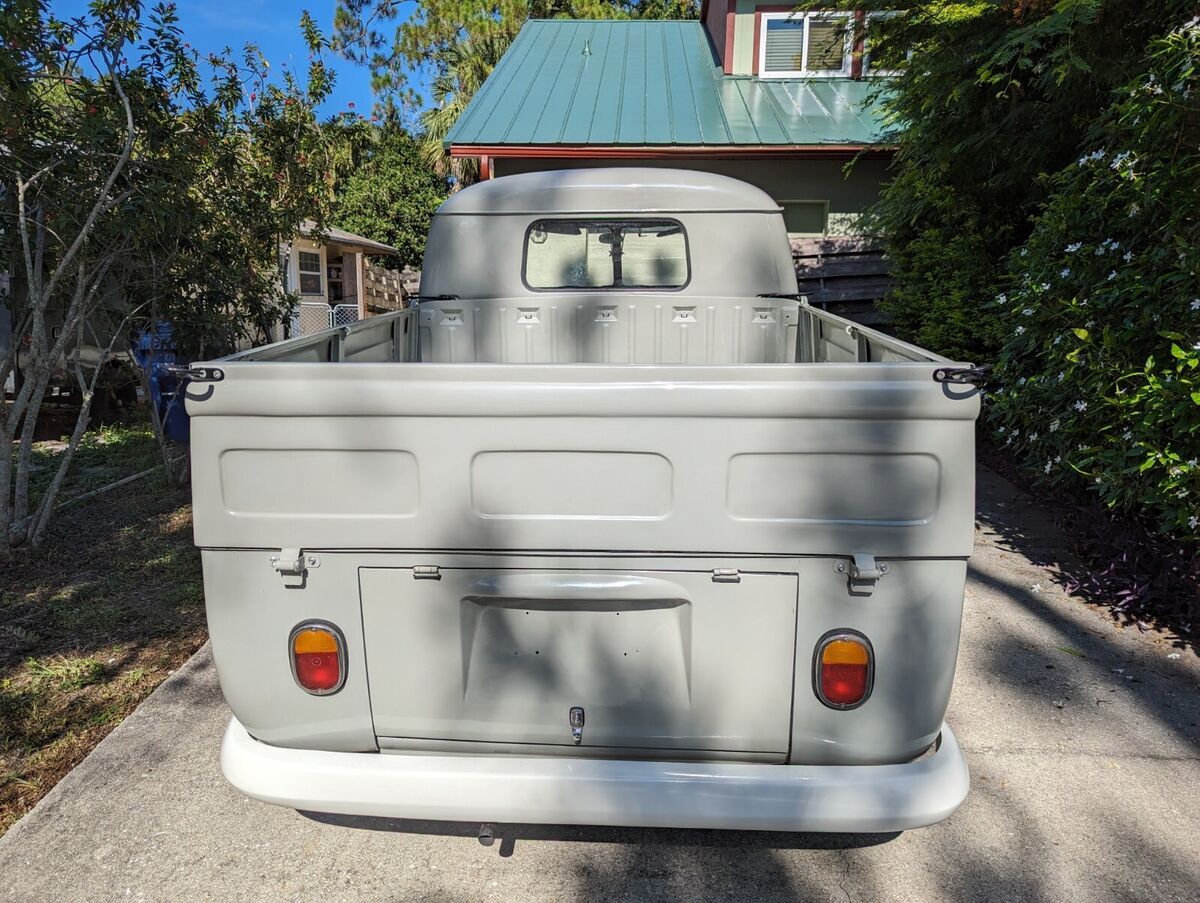 1962 Volkswagen Bus/Vanagon - photo 2