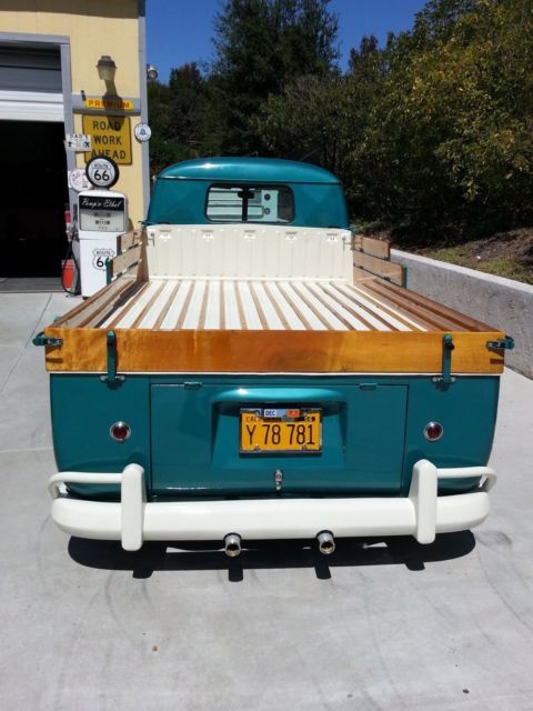 1962 Volkswagen Bus/Vanagon Single Cab Transporter - photo 3