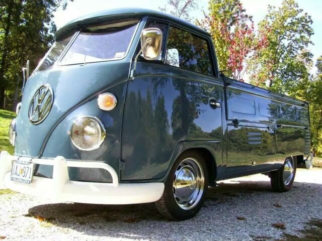 1962 Volkswagen Bus/Vanagon - photo 2