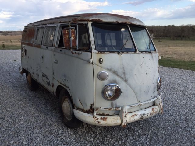 1962 Volkswagen Bus/Vanagon - photo 2