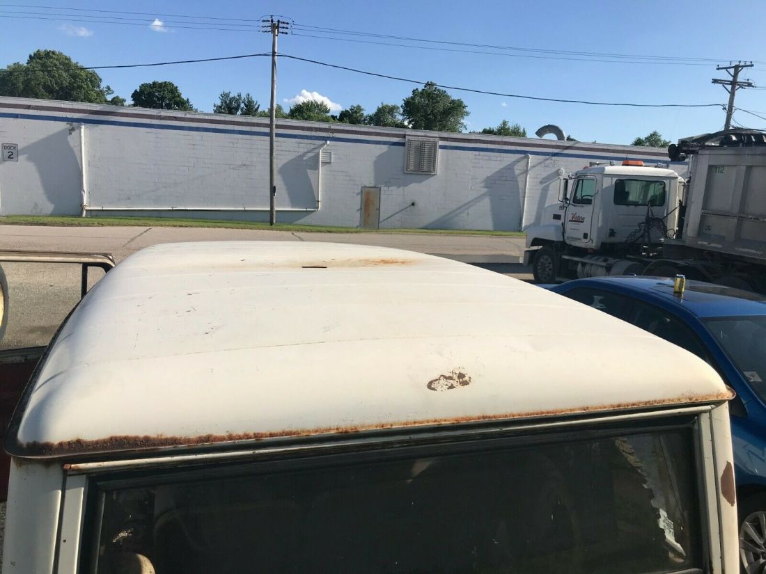 1962 Willys Jeep Wagon - photo 11