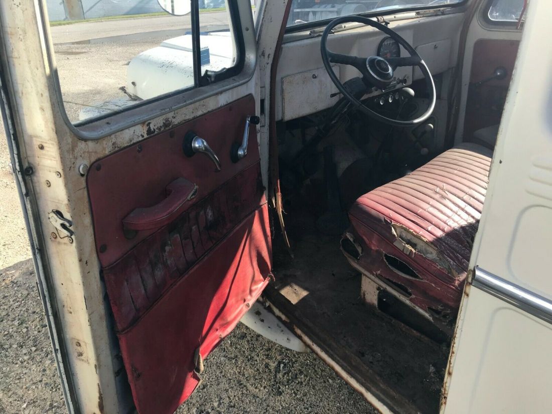 1962 Willys Jeep Wagon - photo 8