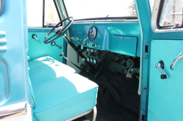 1962 Willys Wagon - photo 12