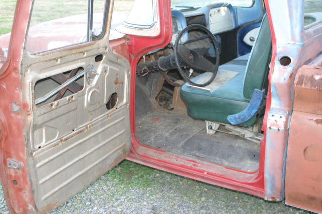 1963 Chevrolet C-10 2 door truck - photo 5