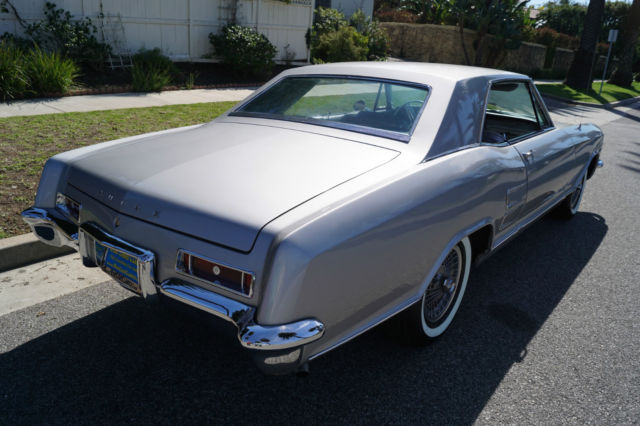 1963 Buick Riviera RARE SILVER CLOUD WITH SILVER INTERIOR! - photo 13