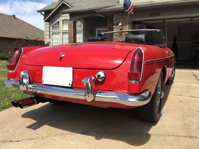 1963 MG MGB Roadster - photo 5
