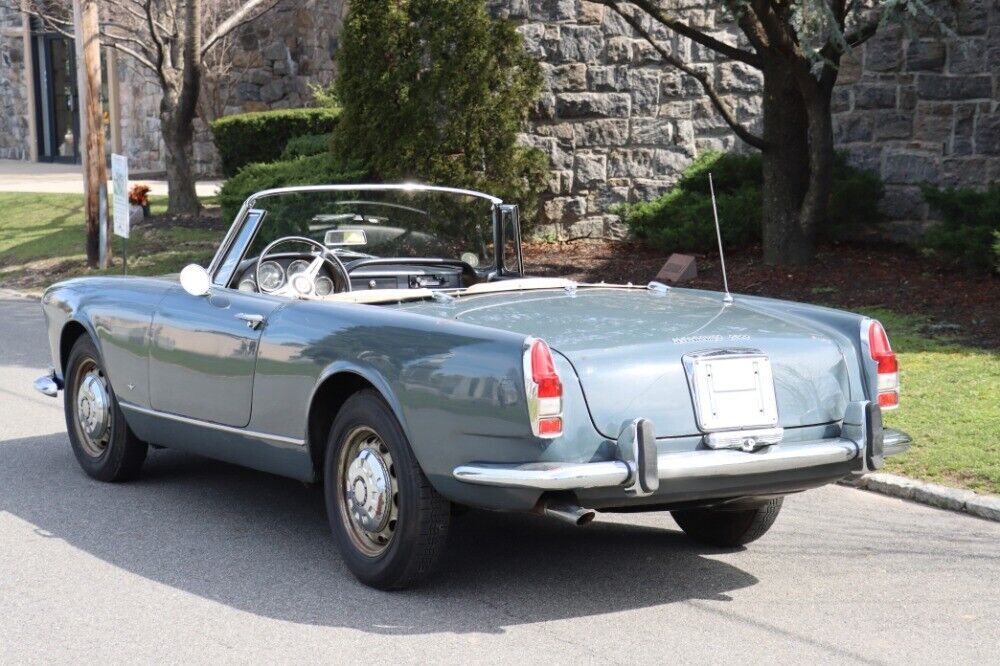 1963 Alfa Romeo 2600 - photo 6