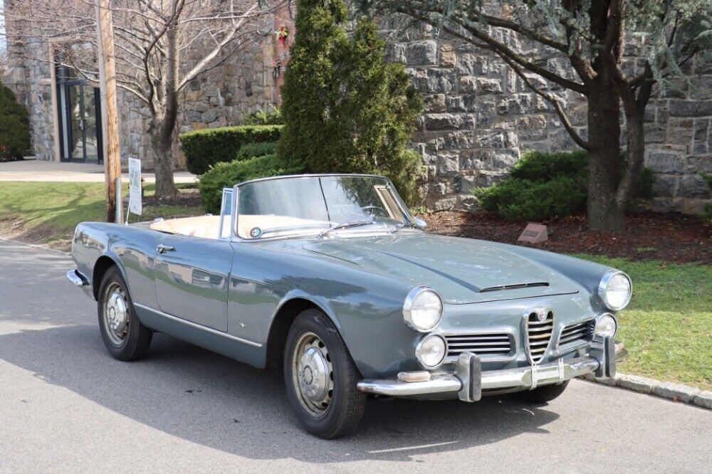1963 Alfa Romeo 2600 - photo 9