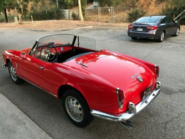 1963 Alfa Romeo Giulietta SPIDER - photo 3