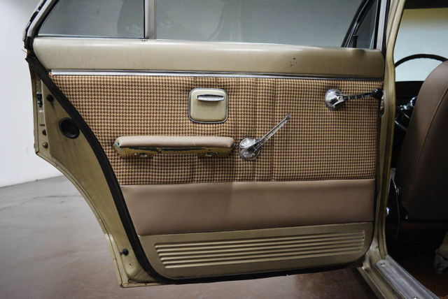 1963 AMC Rambler Wagon 770 Cross Country LS - photo 12