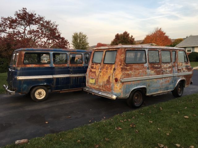 1965 Ford E-Series Van - photo 2