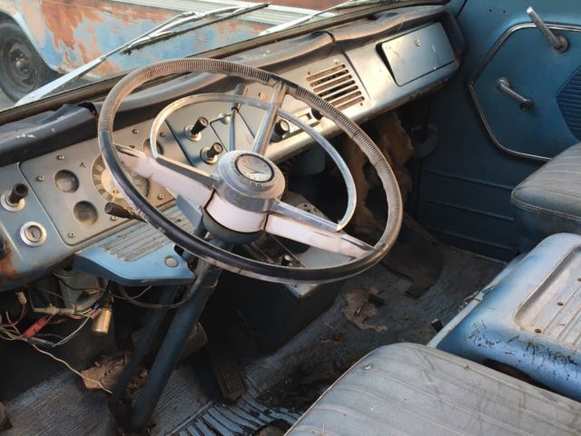 1965 Ford E-Series Van - photo 3