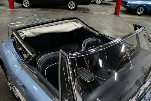 1963 Austin Healey 3000 -- - photo 10