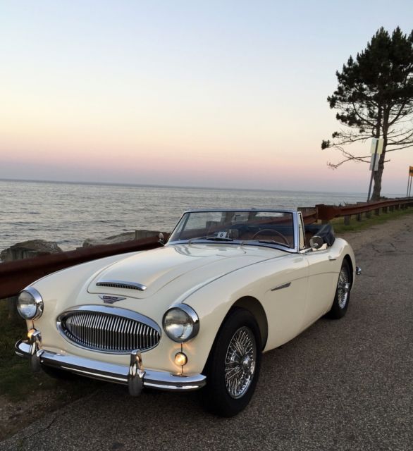 1963 Austin Healey 3000 BJ7 MkII. Professional frame off restoration 2010 1963 Austin Healey 3000