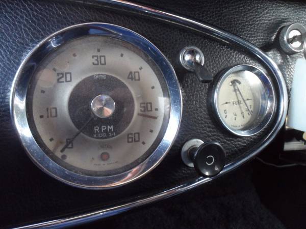 1963 Austin Healey 3000 Roadster - photo 10