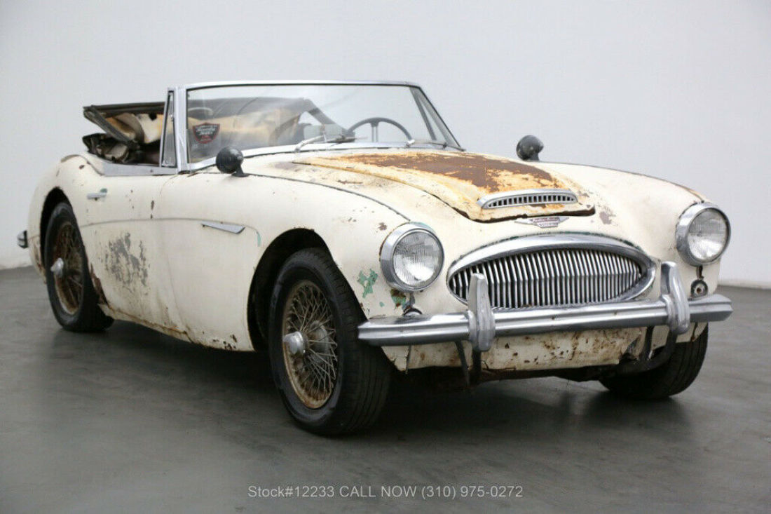 1963 Austin Healey 3000 Convertible Sports Car
