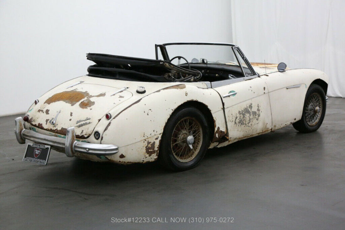 1963 Austin Healey 3000 Convertible Sports Car - photo 5