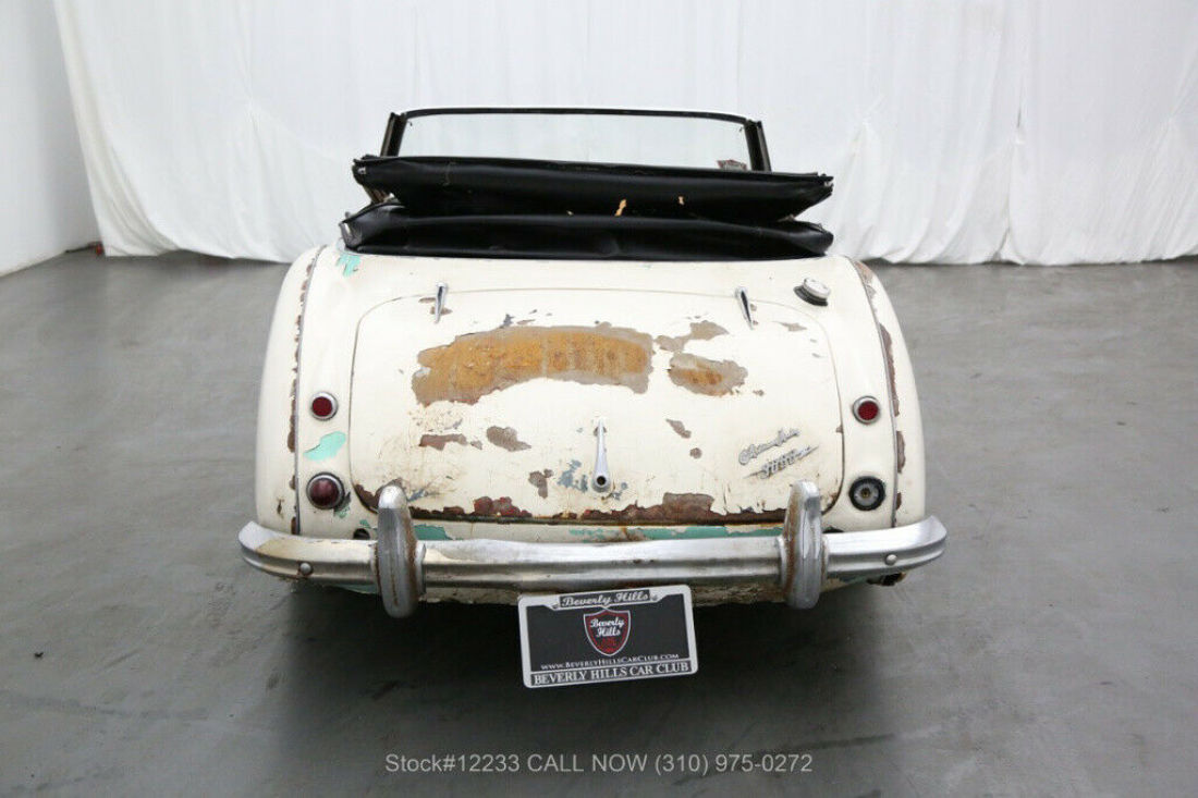 1963 Austin Healey 3000 Convertible Sports Car - photo 6