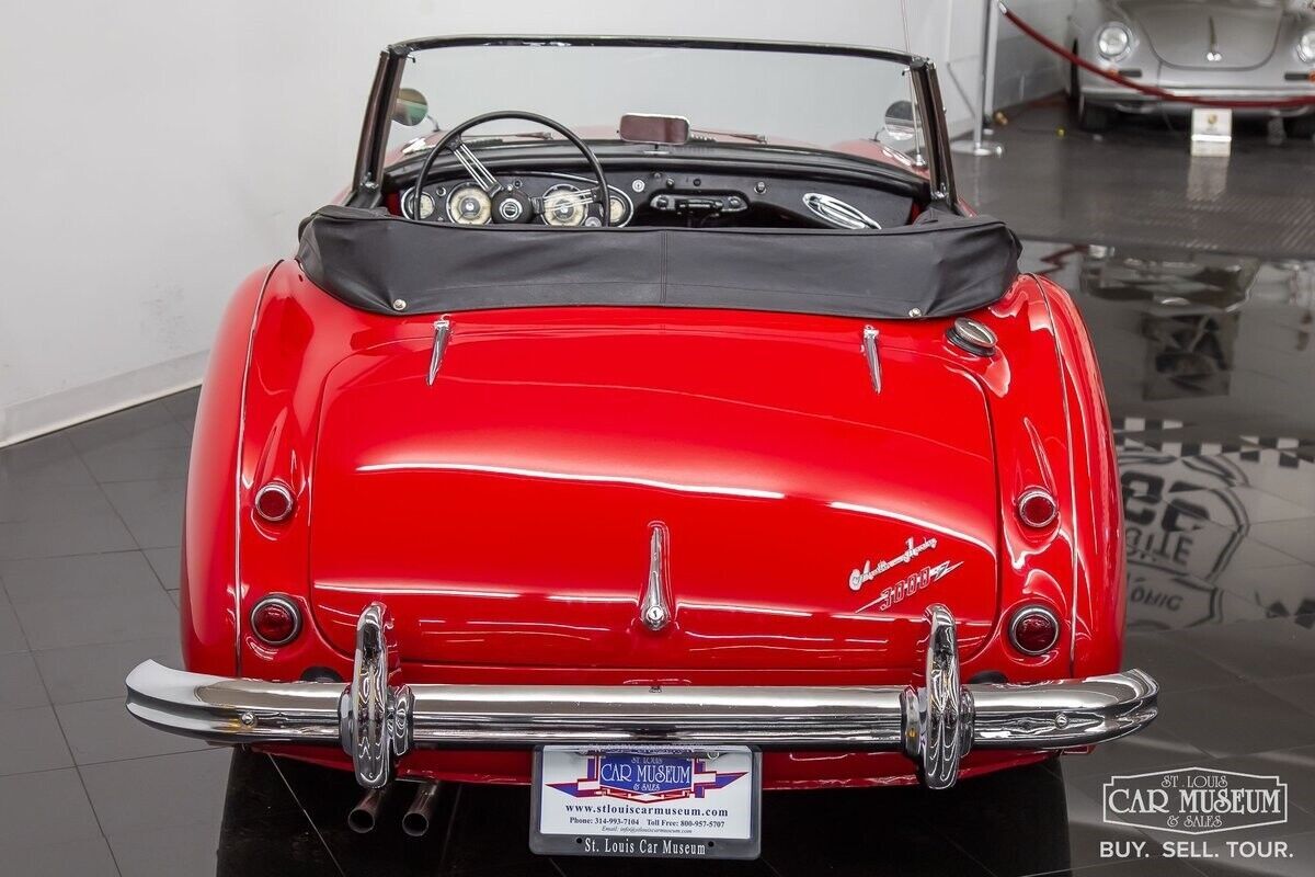 1963 Austin Healey 3000 Mark II BJ7 Convertible - photo 11
