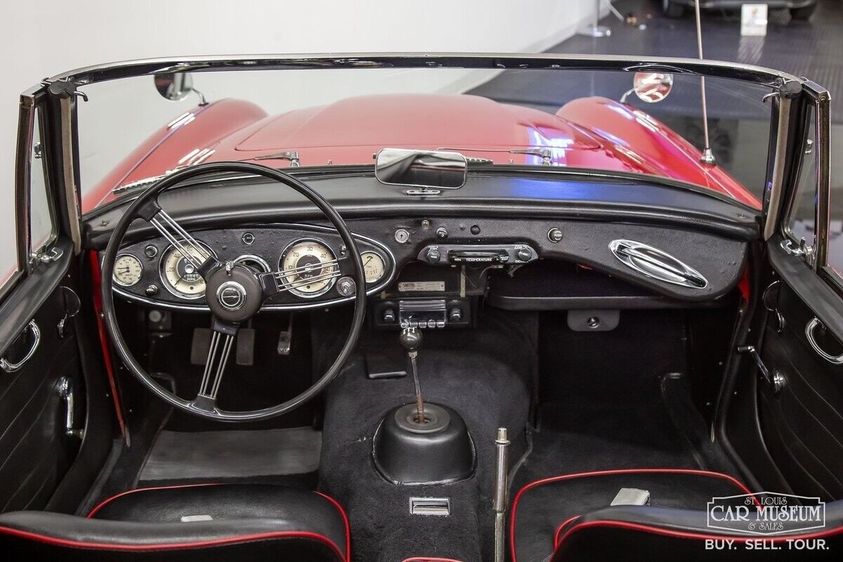 1963 Austin Healey 3000 Mark II BJ7 Convertible - photo 9