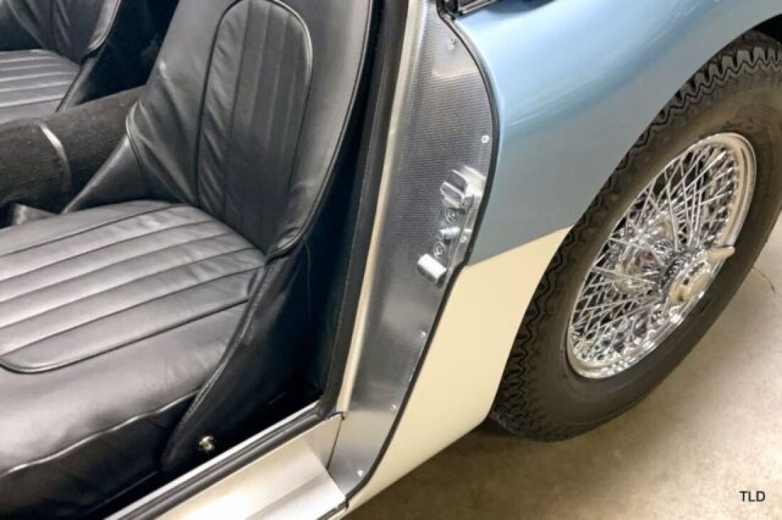 1963 Austin Healey 3000 Mark II - photo 9
