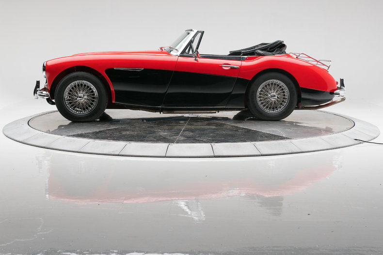 1963 Austin Healey 3000 MK III Roadster - photo 2