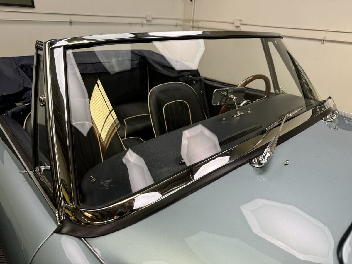 1963 Austin Healey 3000 - photo 10