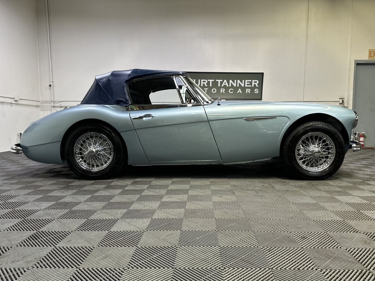 1963 Austin Healey 3000 - photo 7