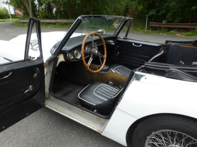 1963 Austin Healey 3000 MKII BJ7 - photo 7