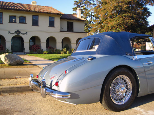 1963 Austin Healey 3000 - photo 12